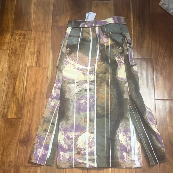 Urban Revivo Multicolor Button-Front Pencil Skirt - Picture 6 of 6